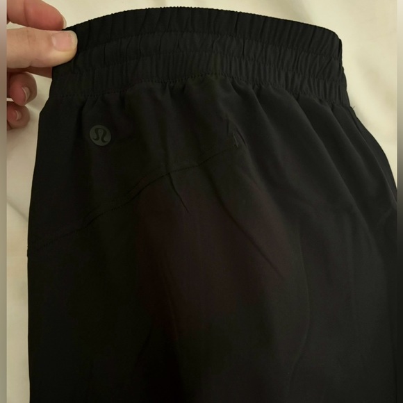 NWOT Lululemon Swift Mid-Rise Wide-Leg Pant SZ. 12 - Picture 5 of 9